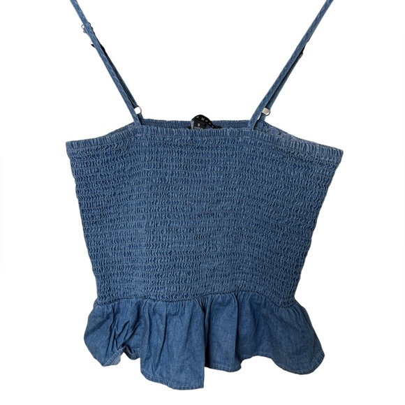 ☀️☀️ Haute Monde Denim Blue Smocked Camisole Top - Picture 1 of 1